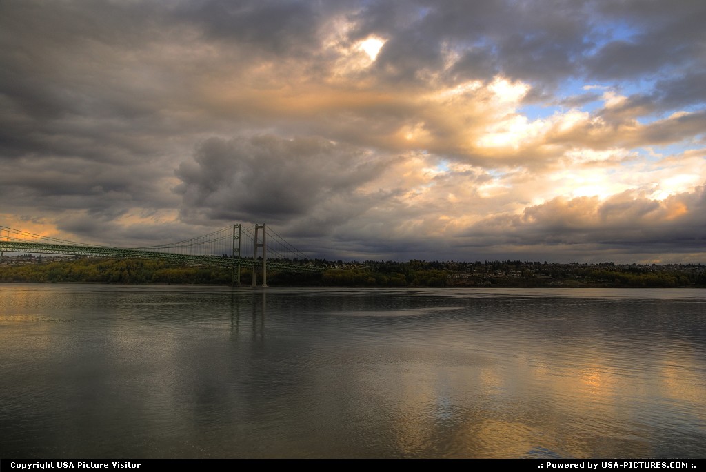 Picture by tiascapes: Tacoma Washington   Tacoma Narrows Bridge