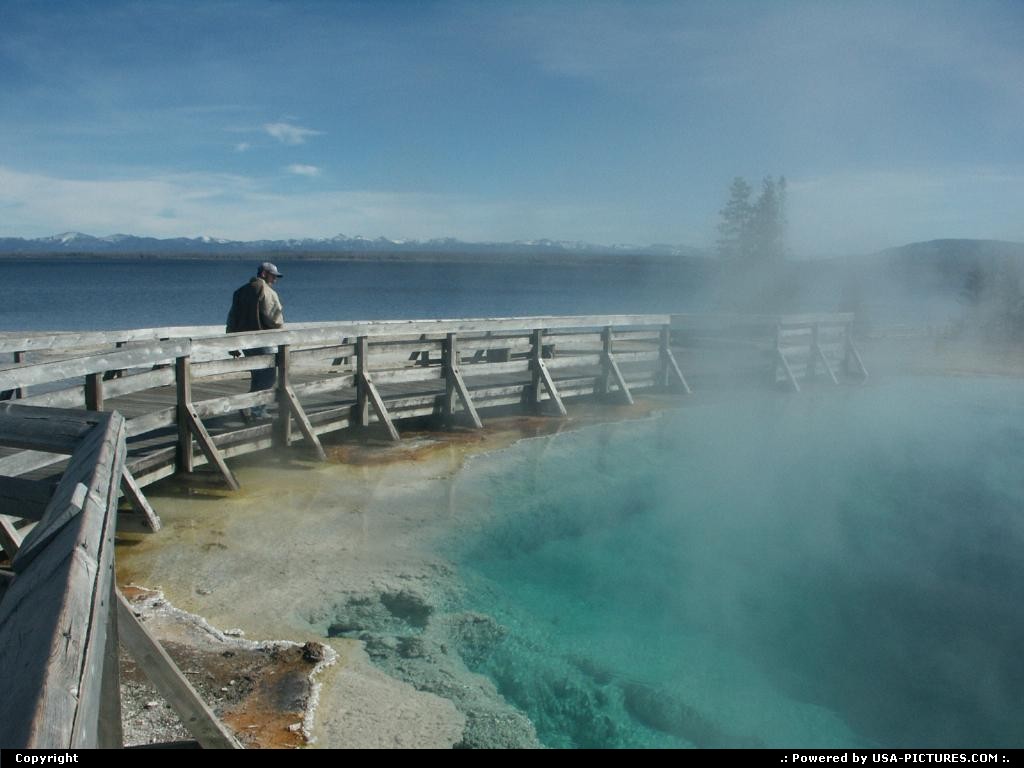 Picture by elki:  Wyoming Yellowstone  natural pool, lake