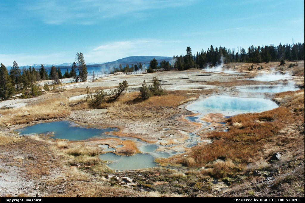 Picture by usaspirit:  Wyoming Yellowstone  bassin yellowstone